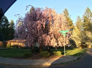 9904 N Arrowhead Rd, Spokane, WA 99208