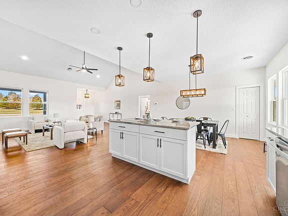 5th image of 95 Clayton Mills Cir
