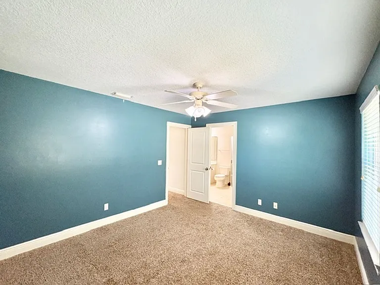 603 Buckeye Ct — Photo 40