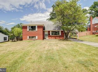 5912 Flanders St, Springfield, VA 22150