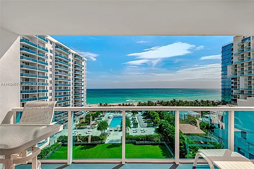 2301 Collins Ave #938 Photo 1 2301 Collins Ave #938 Photo 1