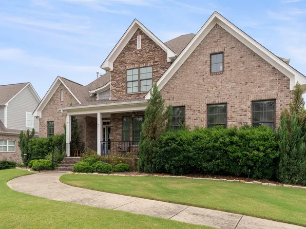 2057 Eagle Point Ct, Birmingham, AL 35242