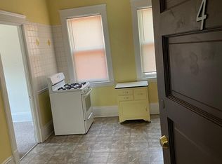 2110 Fairview Ave APT 4, Cleveland, OH 44106