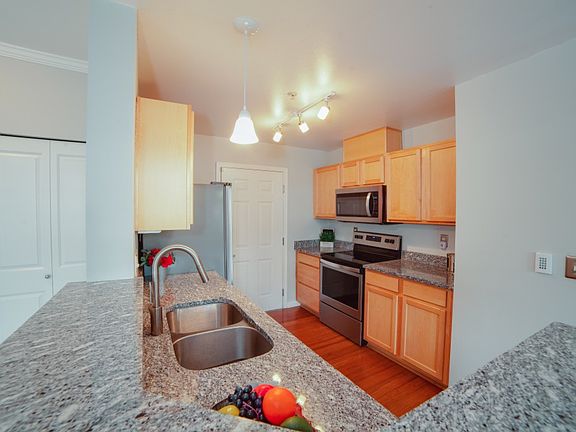 4th image of 6122 Isaac Ave SE APT F