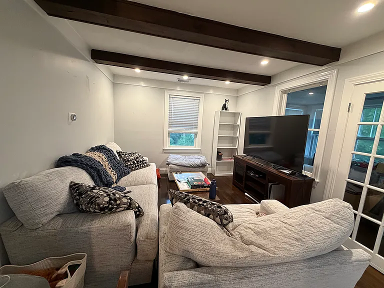 29 Walsh Ave #2 — Photo 2