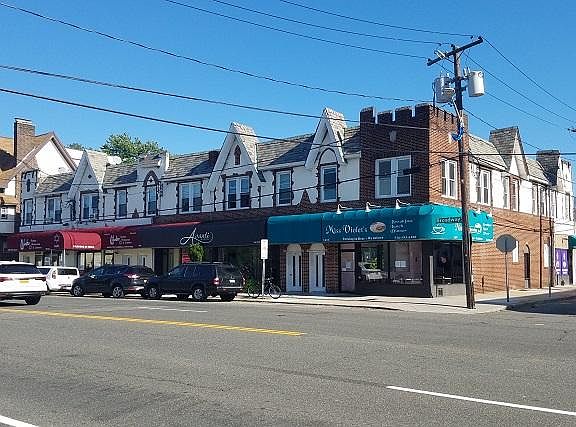 Fairfield Town Centre At Hewlett - 1435-1443