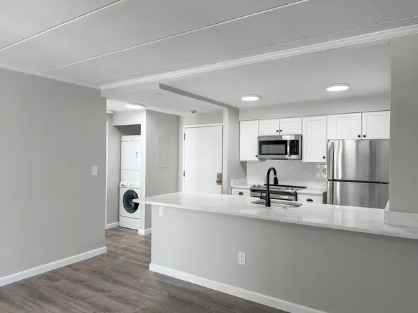 3 Douglass Park #217, Boston, MA 02118