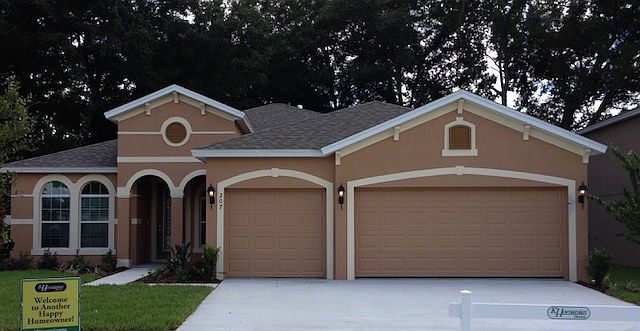 Front View of Home