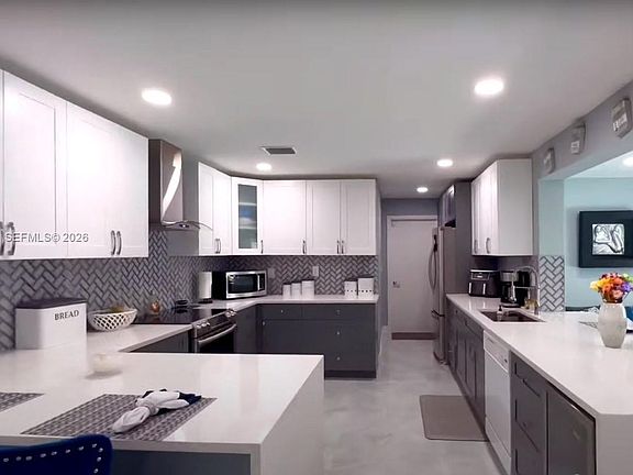 2nd image of 8275 Shadow Wood Blvd #0