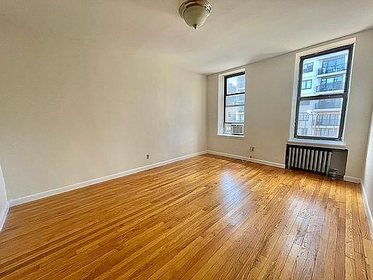 1st image of 1752 1st Ave APT 4A