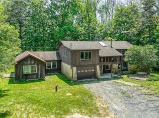11 Patchwork Ln, Port Jervis, NY 12771
