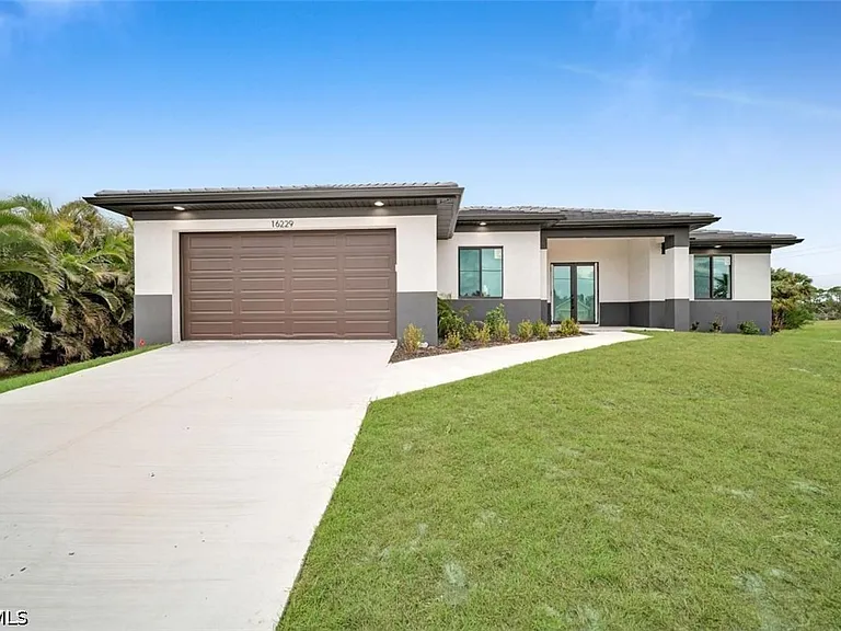 16229 Cape Horn Blvd — Photo 1