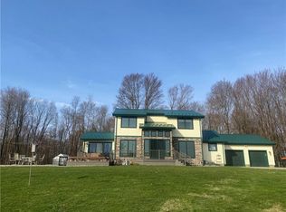 4525 Leacock Rd, Edinboro, PA 16412