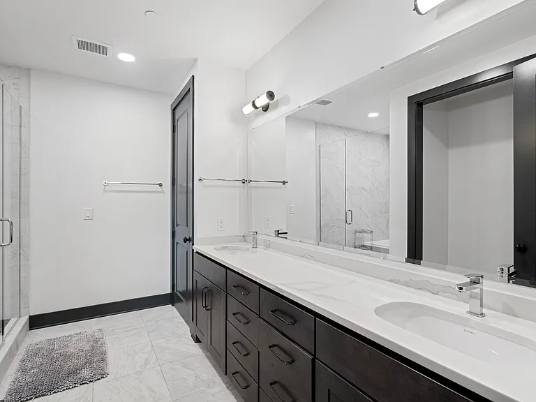 5 Gadsdenboro St #509 — Photo 9