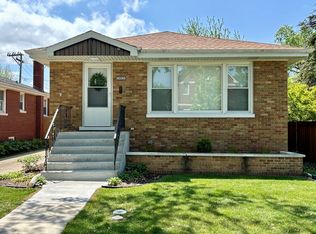 3030 Vernon Ave, Brookfield, IL 60513