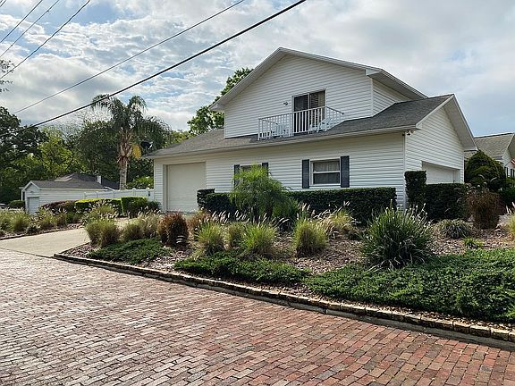 4th image of 2604 Derbyshire Ave