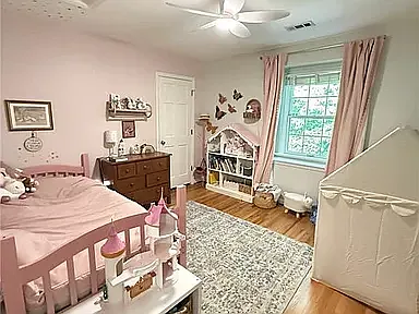 305 Buford Rd — Photo 17