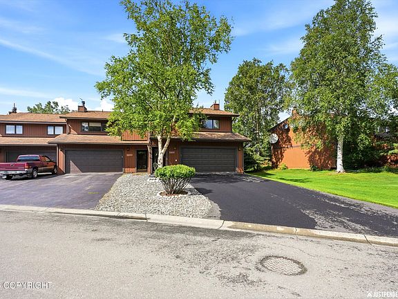 2nd image of 7800 Raymar Cir