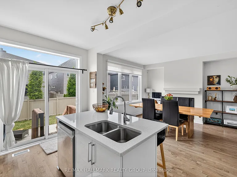 709 Samantha Eastop Ave — Photo 11