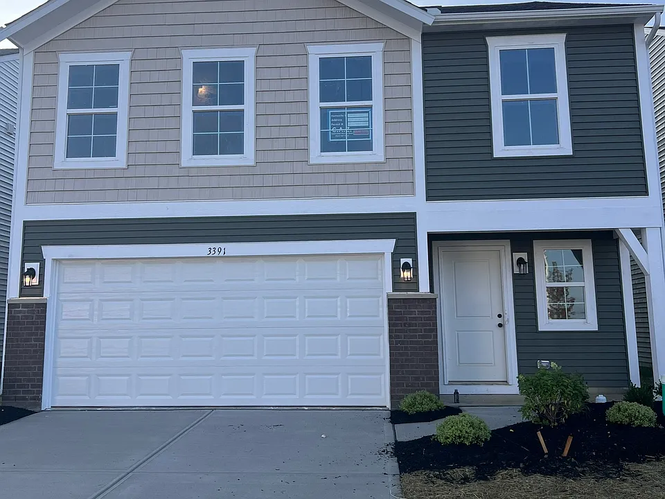 3394 Fall Leaf Ct