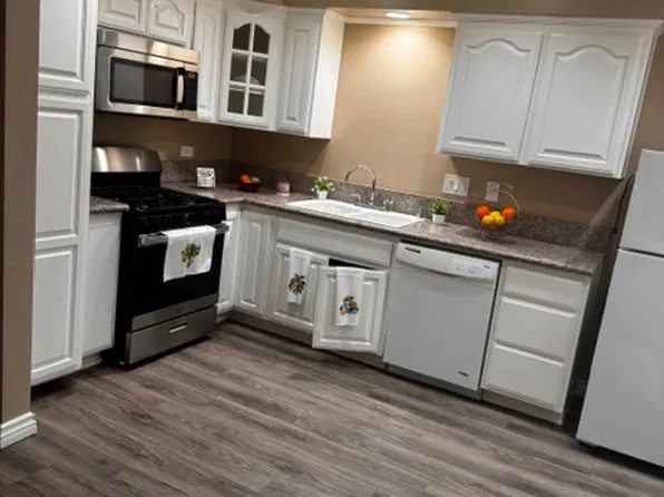 The Huntington, 812 W Huntington Dr APT 11, Arcadia, CA 91007
