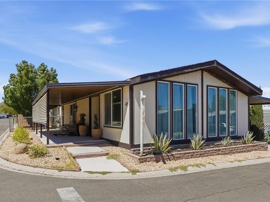 20683 Waalew Rd Space B45, Apple Valley, CA 92307