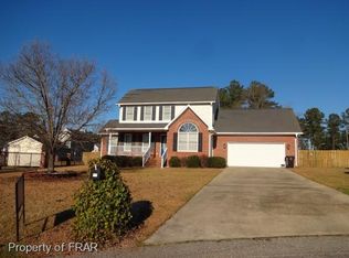 27 Coyt Cir, Spring Lake, NC 28390