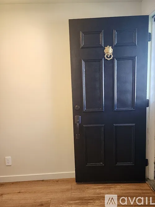 230 Wallingford Dr — Photo 3
