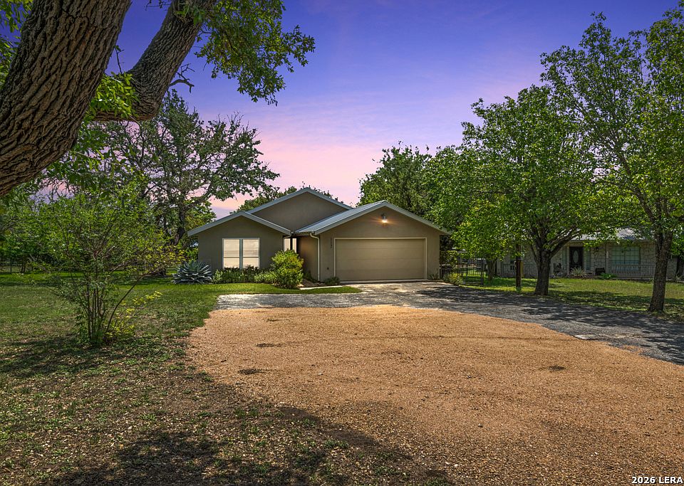 1st image of 117 Woodland Blvd.