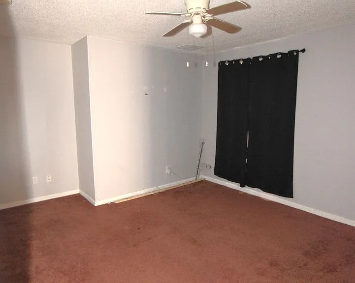 500 Lake Charles Dr — Photo 14