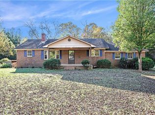 272 Chandler Silver Rd, Comer, GA 30629