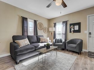 220 E Rio Grande St APT B, Colorado Springs, CO 80903