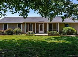 241 Lagrange Ave, Kilmarnock, VA 22482