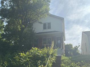 6816 Gracely Dr, Cincinnati, OH 45233