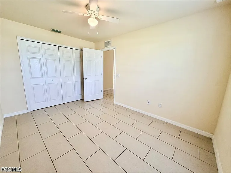 1044 NE 8th Pl #1104 — Photo 5