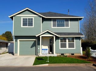 3036 Hollyridge Loop NE, Salem, OR 97305