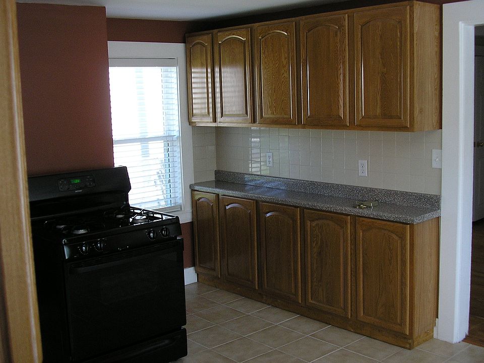 2nd image of 93 Brookside Ave #1