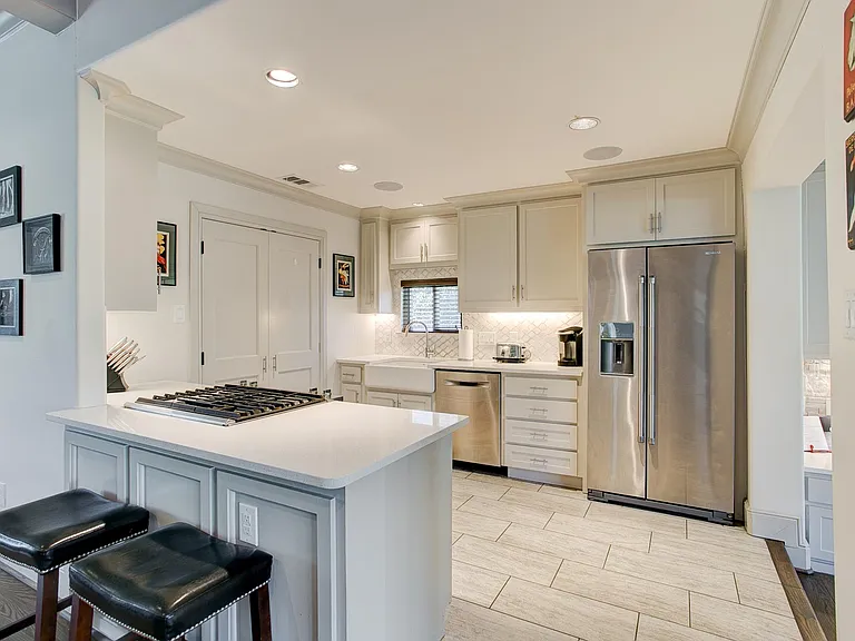 6688 Yosemite Ln — Photo 13