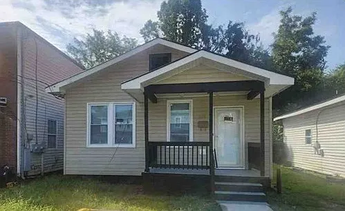 1458 Ferndale Ave