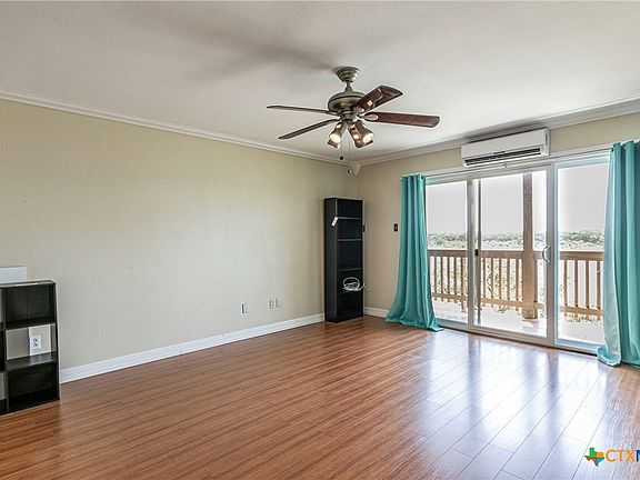 3rd image of 2 Cliffhouse Dr APT 214