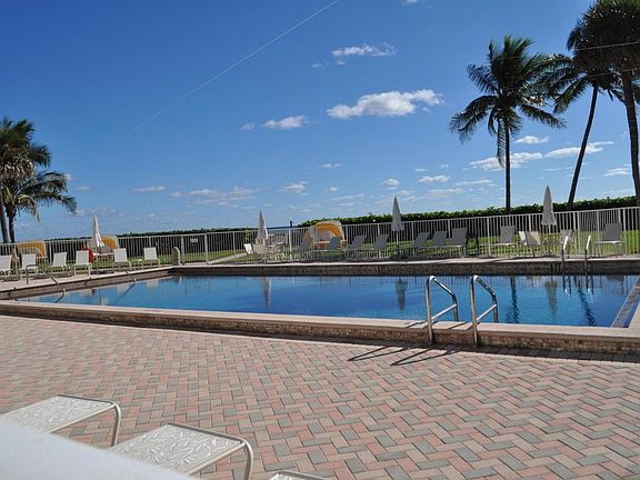 3rd image of 500 Ocean Dr #E-9a