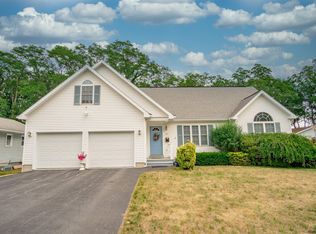 317 E Campbell Rd, Schenectady, NY 12303