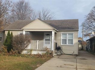 910 N Gulley Rd, Dearborn, MI 48128