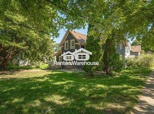 320 4th St W, Hastings, MN 55033