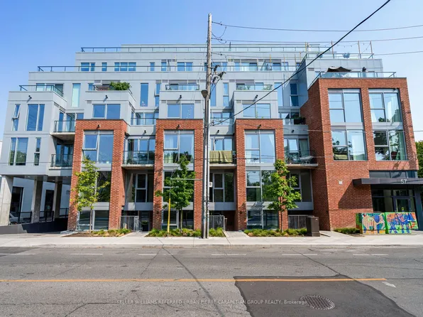 57 Brock Ave #209, Toronto, ON M6K 0H3