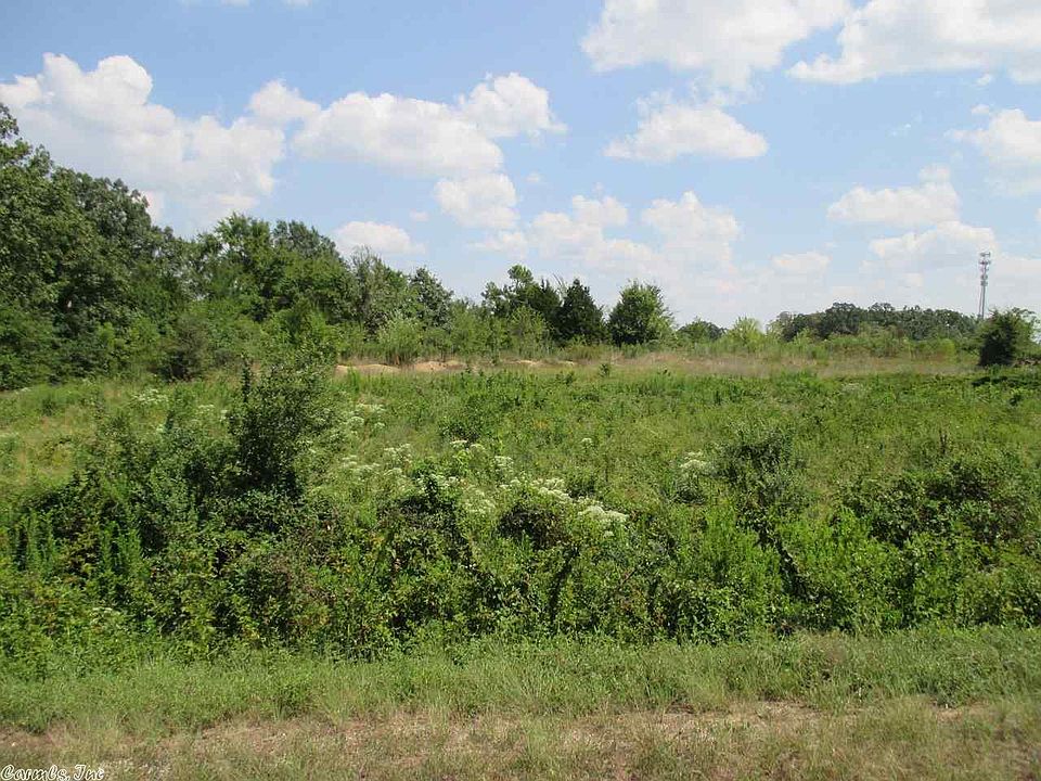 2nd image of 1802 Highway 71 N