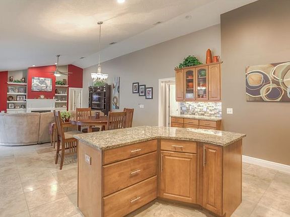 5th image of 3805 Hanover Hill Dr