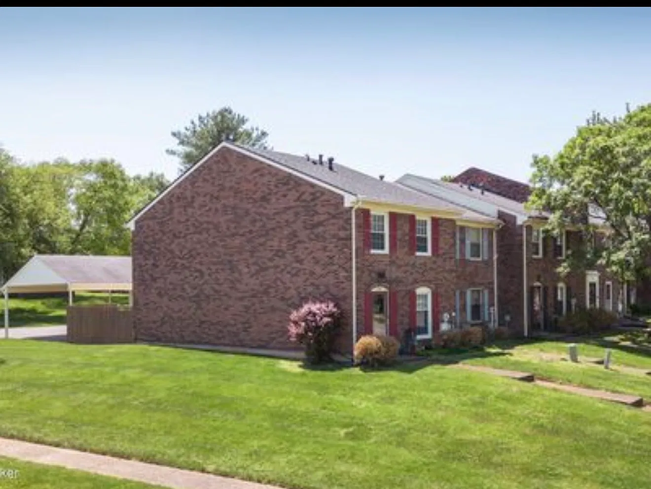3101 Summerfield Dr — Photo 4