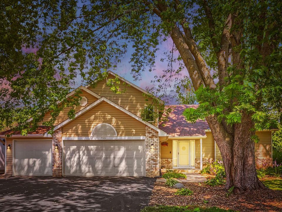 1st image of 7901 Lilac Ln