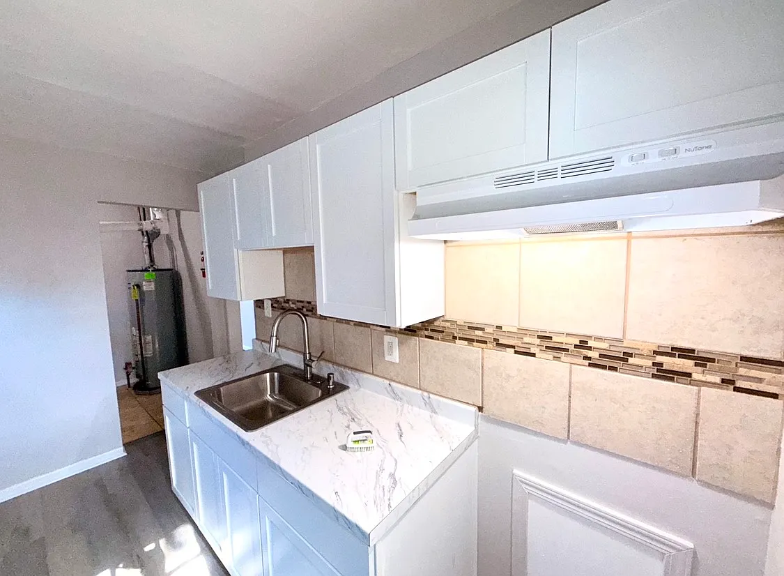 11260 Fisher Avenue — Photo 1